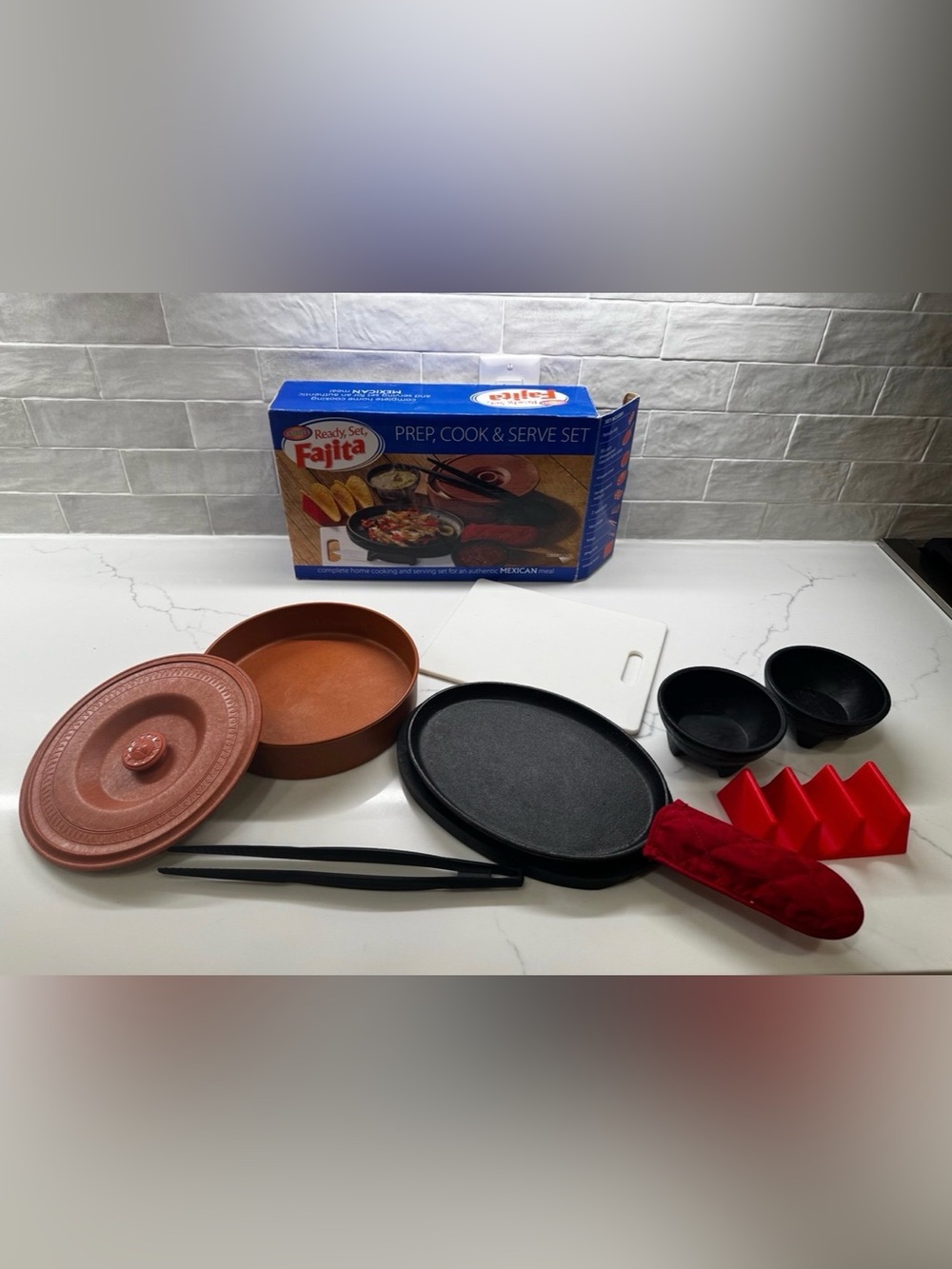 Ready Set Fajita Prep Cook & Serve Set Cast Iron Sizzler Taco Serving Kit